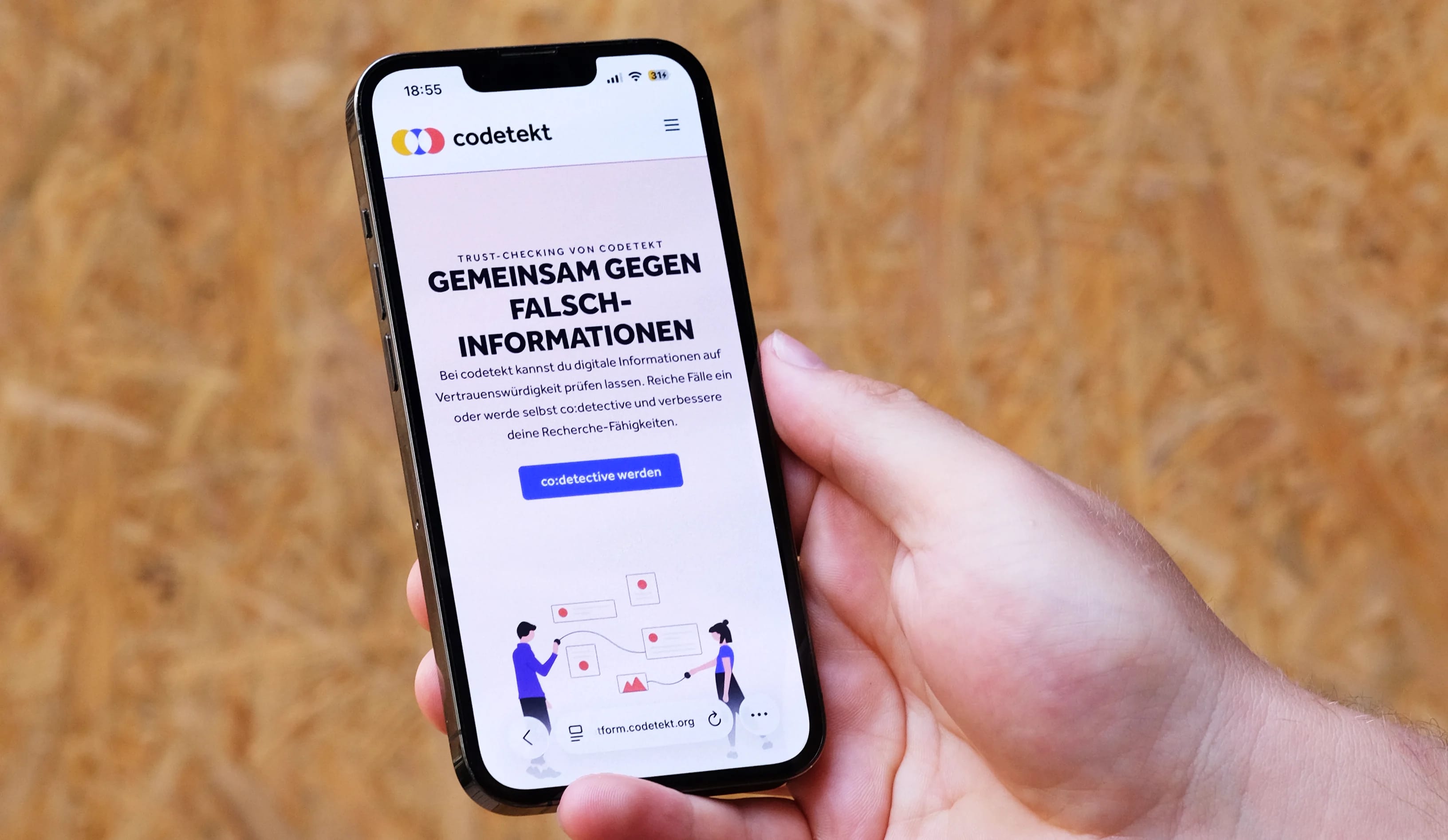 Codetekt platform interface for collaborative verification of media content